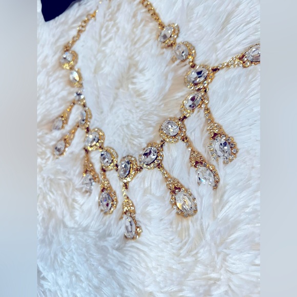 Gorgeous ✨Kenneth jay lane ✨necklace authentic - Picture 4 of 6